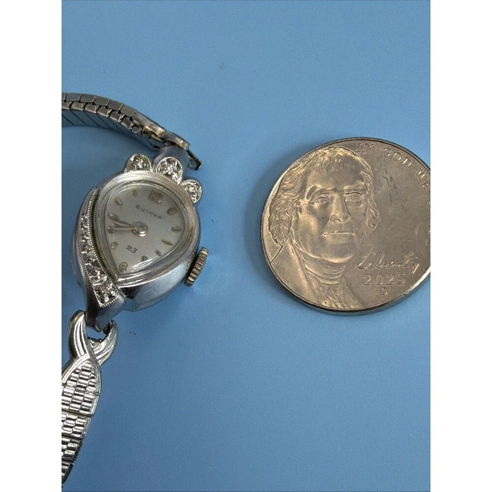Vintage Women Bulova Watch Mechanical 10Kt White Gold Plated, Keeps Great Time - Picture 6 of 7